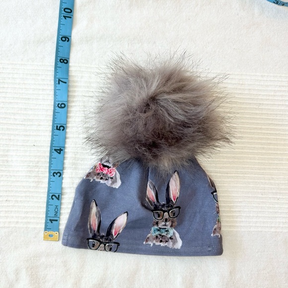 Bunny Infant Beanie Toque with Faux Fur Pom Pom - Picture 6 of 7